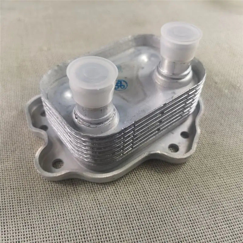 OE 11427509212 Engine Oil Cooler Manual Transmission Replacement Parts For Mini Cooper R52 R53 Engine Oil Cooler Manual Transmission Replacement Accessories For Mini Cooper R52 R53