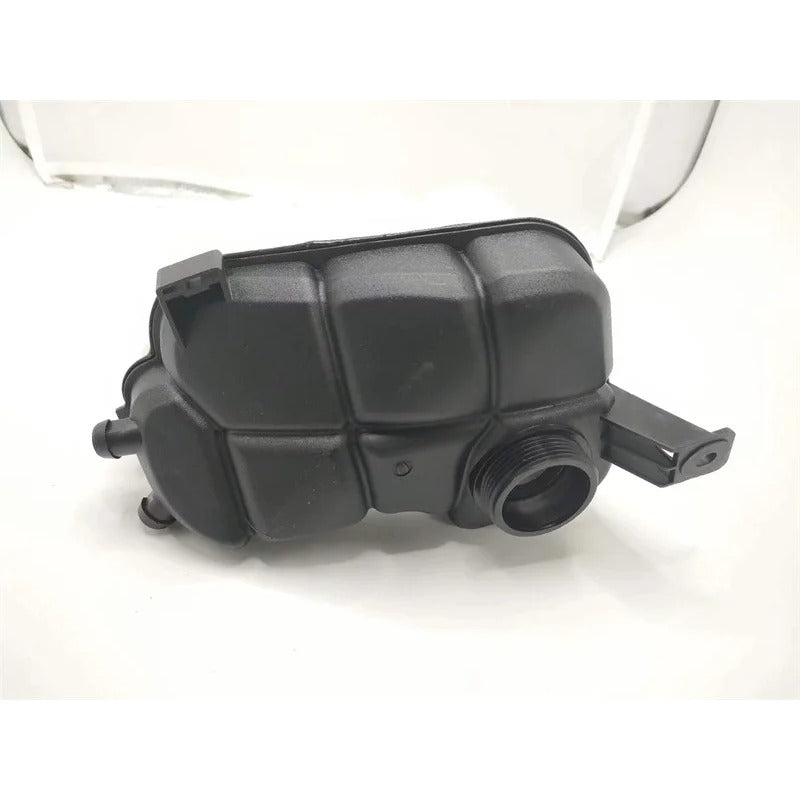 OE LR004080   Radiator Coolant Overflow Container for LAND ROVER 2.2 Diesel LR2 / 3.2 Petrol VOLVO S80 V70 XC60 31200320 Lid LR000243