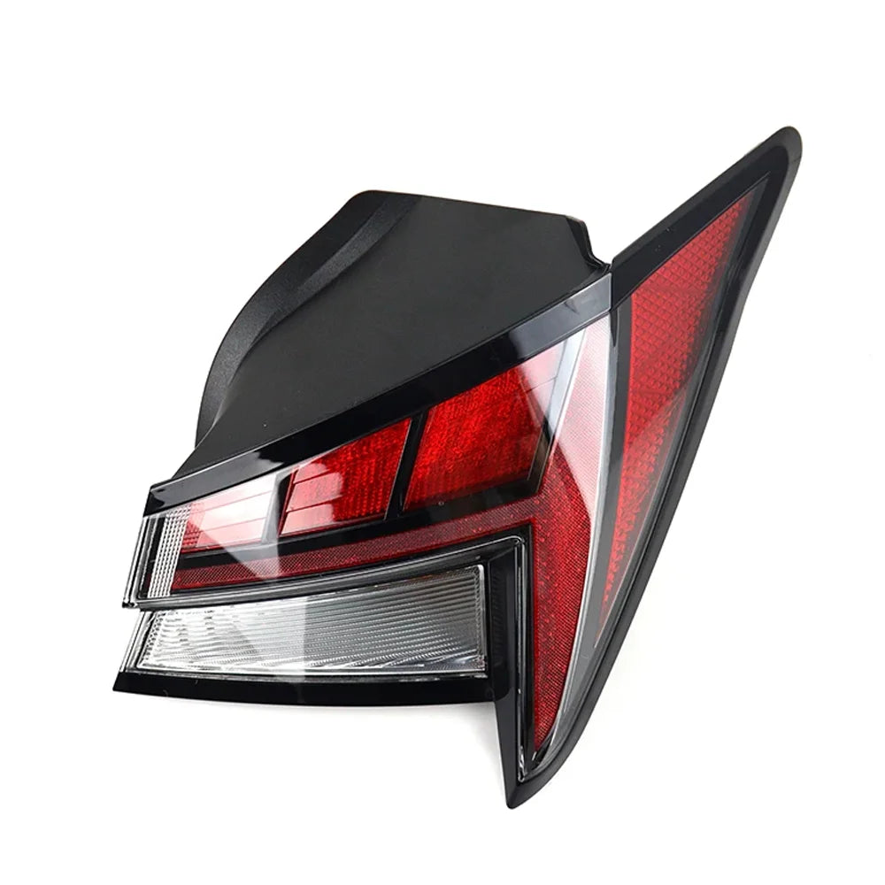 LED Rear Tail Light For Hyundai Elantra 2020 2021 2022 2023 Signal Stop Brake Lamp Bumper Warning Lights 92402AB100 92401AB100