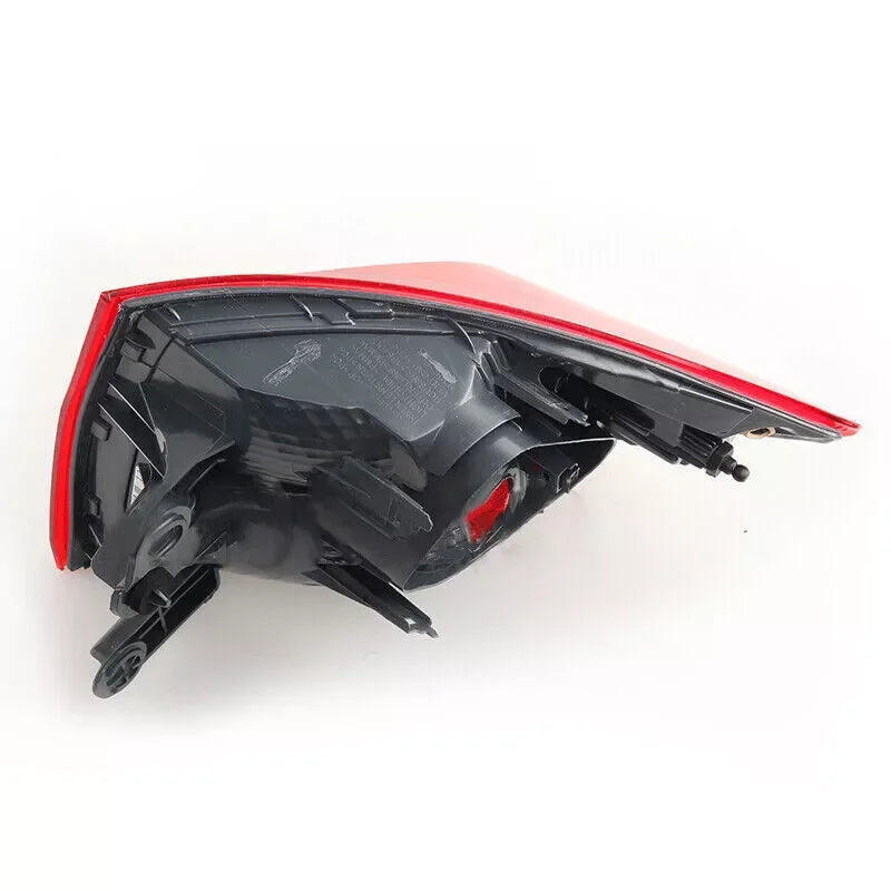 OE  63217312845 63217312846  Left Right Rear Tail Light Brake Tail Lamp  For BMW 3 Series F30 F35 318i 320i 2012-2015